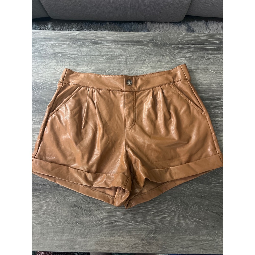 Sincerely Jules Camel Brown Faux Leather Pleated Shorts High Rise Size L Vegan